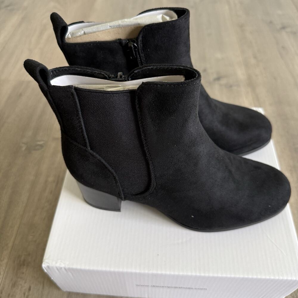 Dream Pairs Women’s Elastic Gore Chelsea Boots Chunky Block Heel Ankle Size 7 US